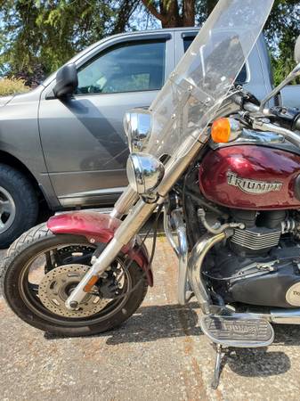 Triumph, dovoz Kanada — foto 2 z 9