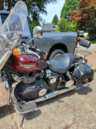 Triumph, dovoz Kanada — foto 3 z 9