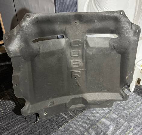 03-04 Ford Mustang SVT Cobra OE kapota Insulator Blanket w/ Push Tabs, dovoz USA — foto 3 z 12