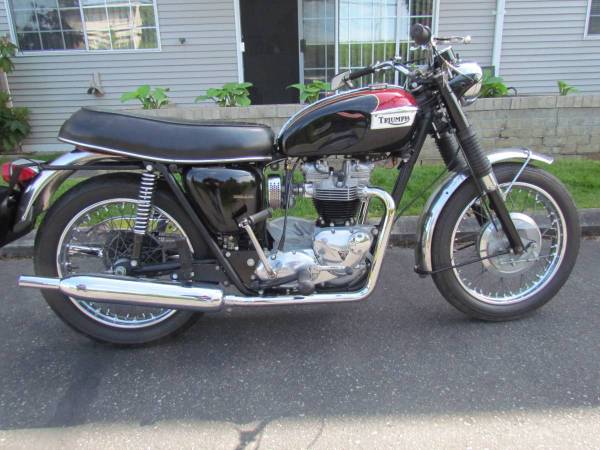 Triumph, dovoz Kanada — foto 3 z 5