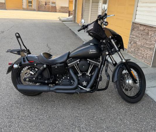 2013 Harley-Davidson, dovoz Kanada — foto 3 z 7