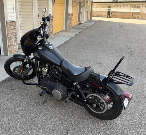2013 Harley-Davidson, dovoz Kanada — foto 4 z 7