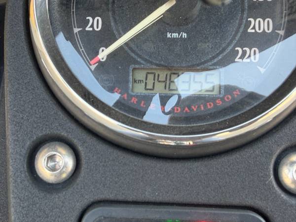 2013 Harley-Davidson, dovoz Kanada — foto 6 z 7