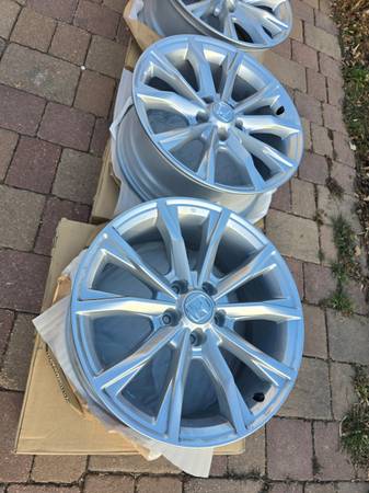 Honda cr-v new wheels "18 for sale, dovoz USA — foto 3 z 11