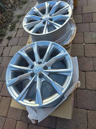 Honda cr-v new wheels "18 for sale, dovoz USA — foto 5 z 11