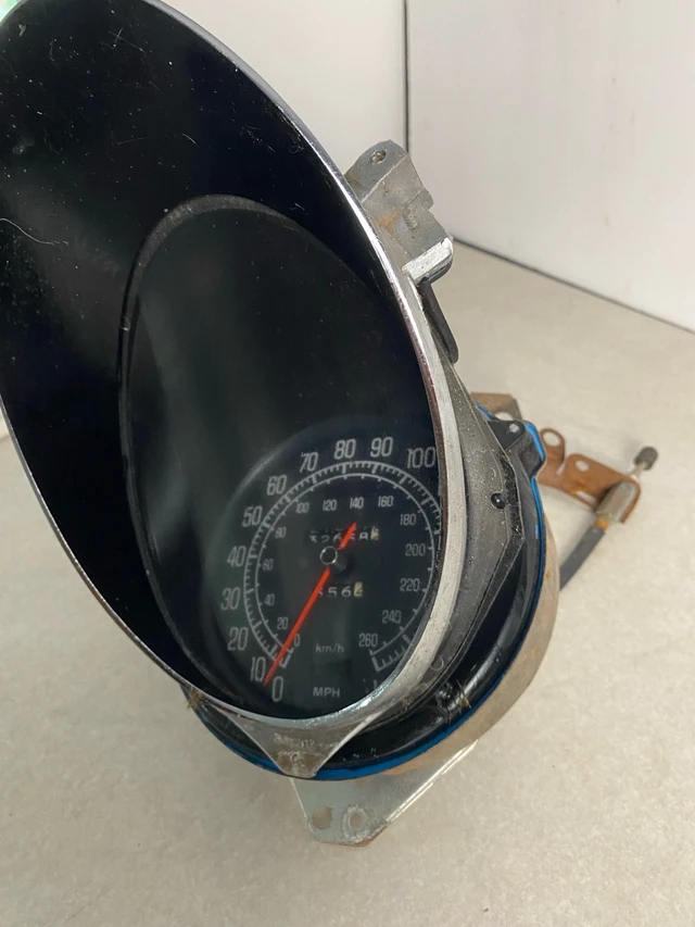 corvette c3 speedometer and gauge bezel, dovoz Kanada — foto 2 z 5