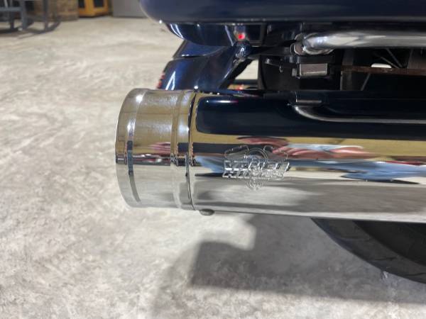 2012 Harley-Davidson, dovoz USA — foto 9 z 12