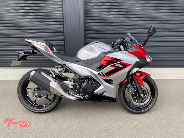 2026 カワサキ Ninja, 343 km, dovoz Japonsko — foto 1 2026 カワサキ Ninja, 343 km, dovoz Japonsko — foto 1