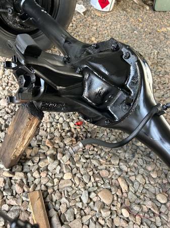 Mopar B body zadní end. Complete, dovoz USA — foto 2 z 3