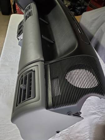 1987 to 1993 Ford Mustang GT complete dash, dovoz USA — foto 6 z 12