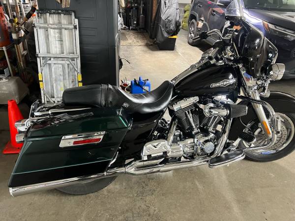 2007 Harley-Davidson, dovoz USA — foto 7 z 8