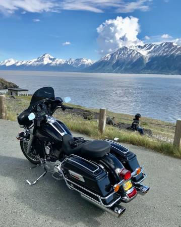 2009 Harley-Davidson, dovoz USA — foto 4 z 10