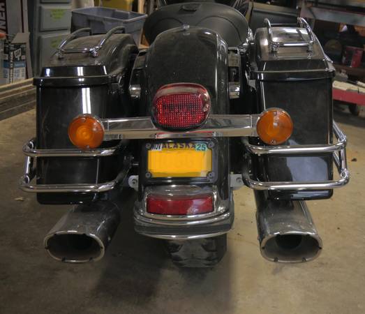 2009 Harley-Davidson, dovoz USA — foto 9 z 10