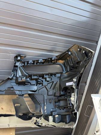 BMW X7 G07 Original OE nový Msport přední nárazník Cover 2023-2026, dovoz USA — foto 5 z 10