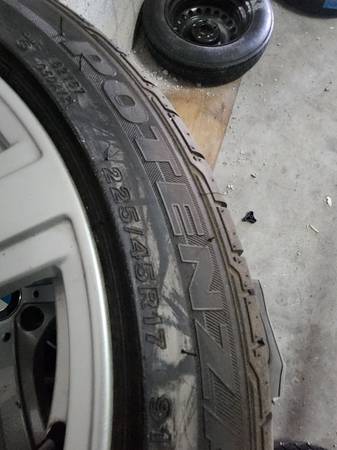 Bmw wheels and tires z4 OE run flat 225 45 17, dovoz USA — foto 5 z 7