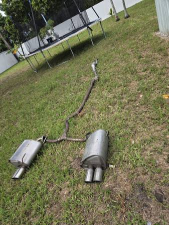 Subaru 2023 wrx premium OE full complete sets mufflers,pipes, dovoz USA — foto 6 z 6