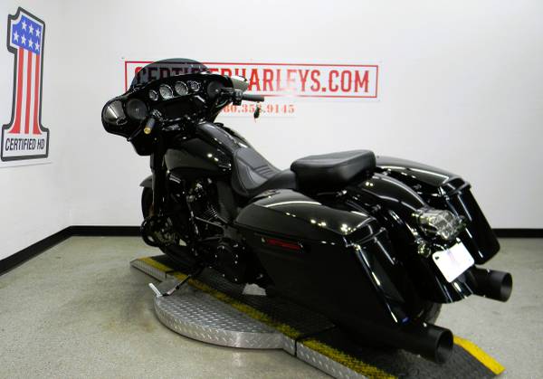 2023 Harley-Davidson, dovoz USA — foto 4 z 12