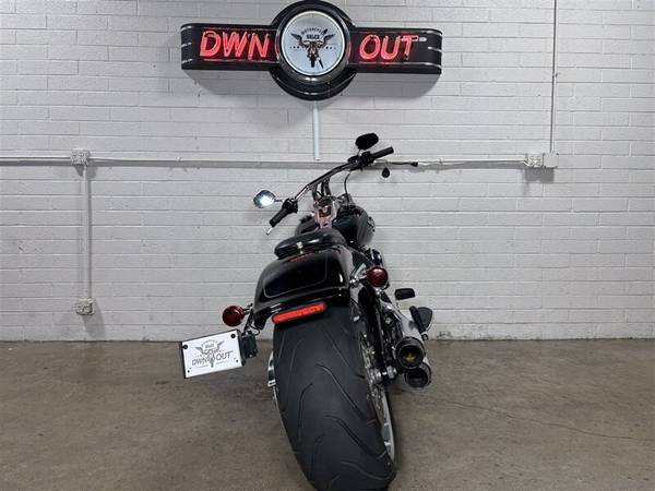 2018 Harley-Davidson, dovoz USA — foto 4 z 11
