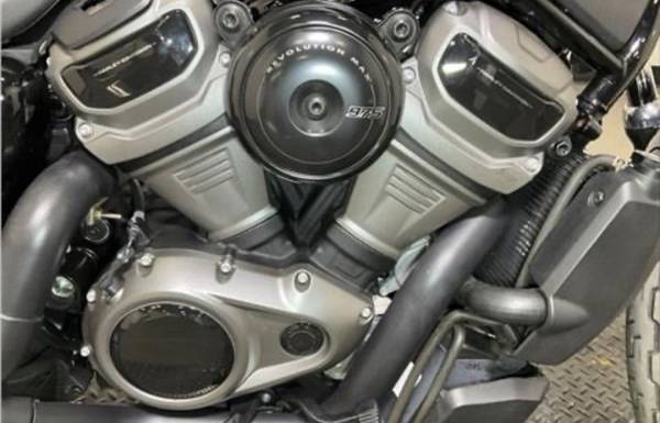 2023 Harley-Davidson, dovoz USA — foto 3 z 4