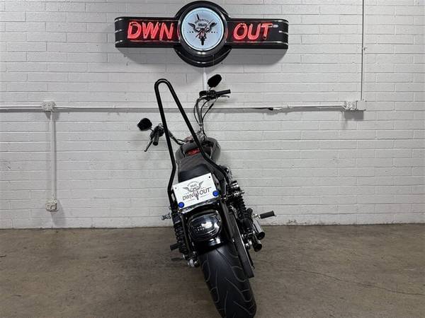 2017 Harley-Davidson, dovoz USA — foto 4 z 11