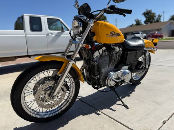 2001 Harley-Davidson, dovoz USA — foto 2 z 12