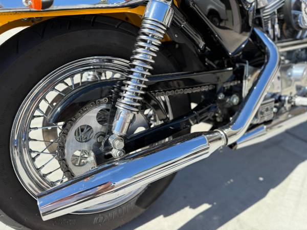 2001 Harley-Davidson, dovoz USA — foto 6 z 12