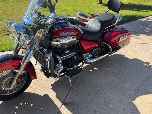 2018 Triumph, dovoz USA — foto 4 z 4