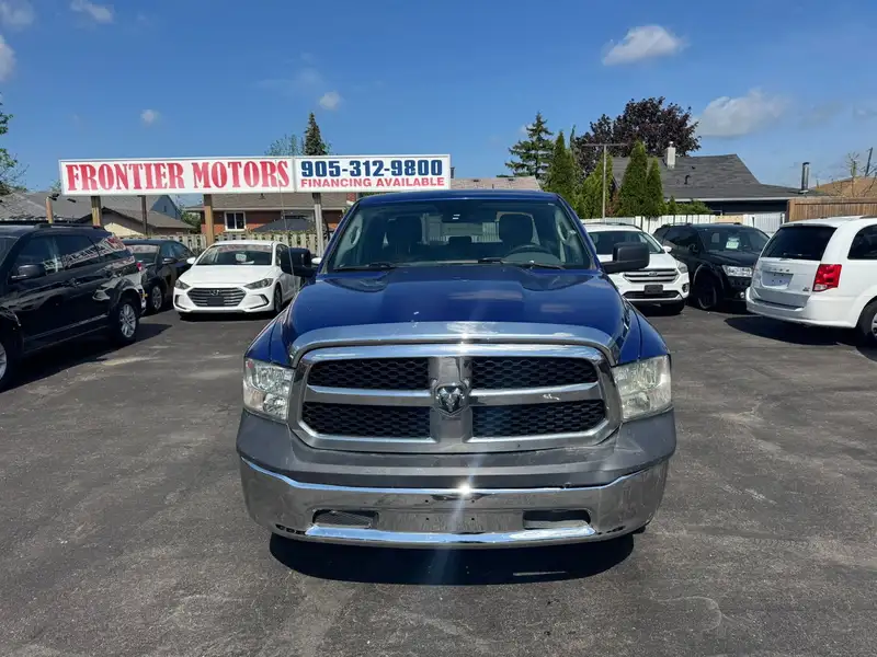 2017 RAM 1500 ST, modrá, 259 800 km, dovoz Kanada — foto 2 z 12