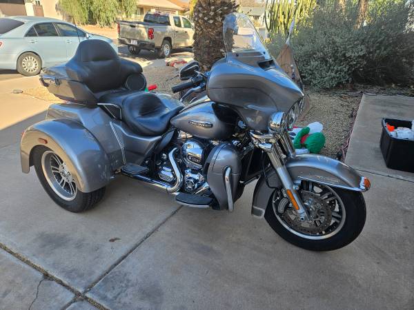 Harley-Davidson, dovoz USA — foto 5 z 5