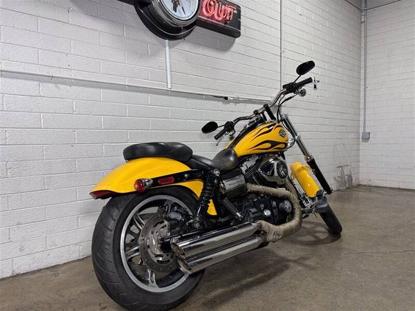 2011 Harley-Davidson, dovoz USA — foto 10 z 11
