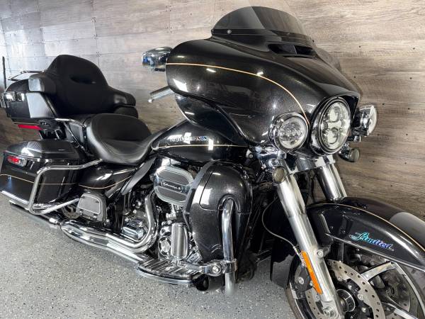 2016 Harley-Davidson, dovoz USA — foto 3 z 12