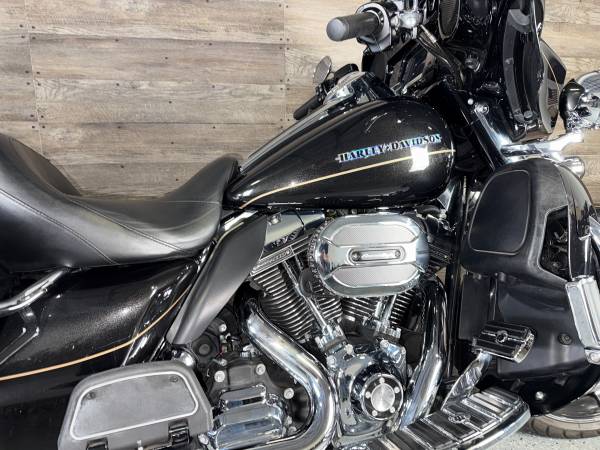 2016 Harley-Davidson, dovoz USA — foto 9 z 12