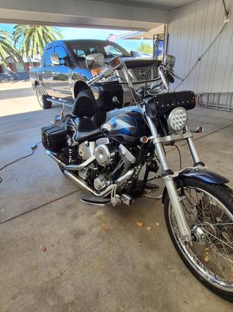 Harley-Davidson, dovoz USA — foto 1 z 4 Harley-Davidson, dovoz USA — foto 1 z 4