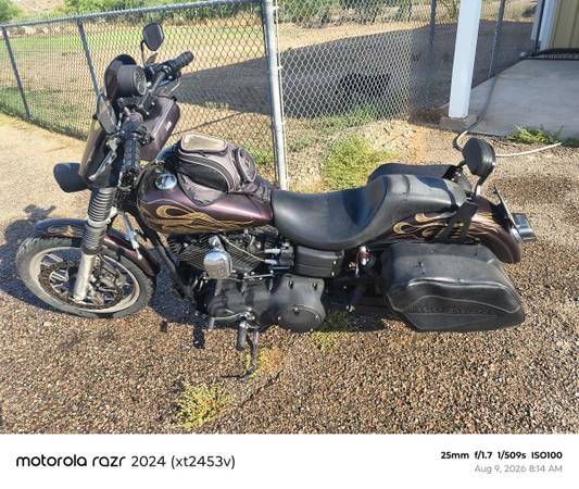 Harley-Davidson, zlatá, dovoz USA — foto 3 z 4