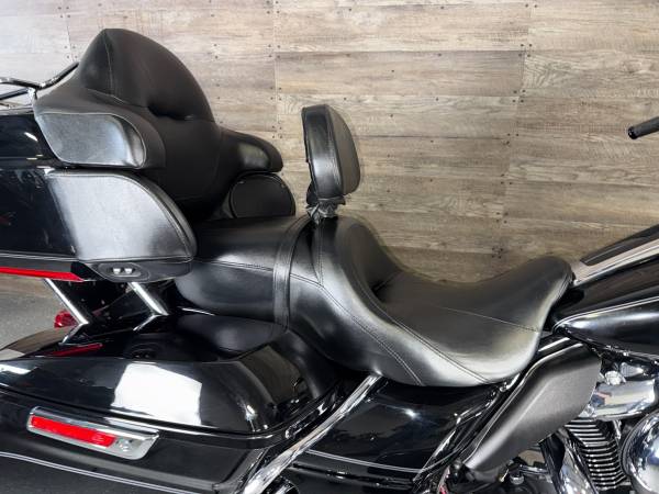 2017 Harley-Davidson, dovoz USA — foto 8 z 12