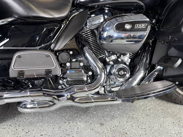 2017 Harley-Davidson, dovoz USA — foto 9 z 12