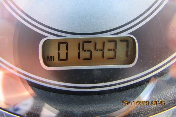 2016 Harley-Davidson, dovoz USA — foto 5 z 12