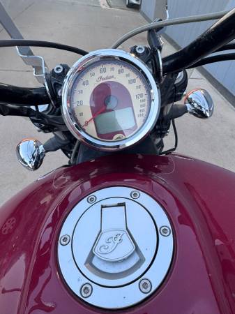 2016 Indian, dovoz USA — foto 5 z 7