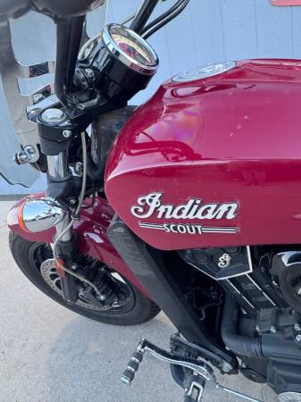 2016 Indian, dovoz USA — foto 6 z 7
