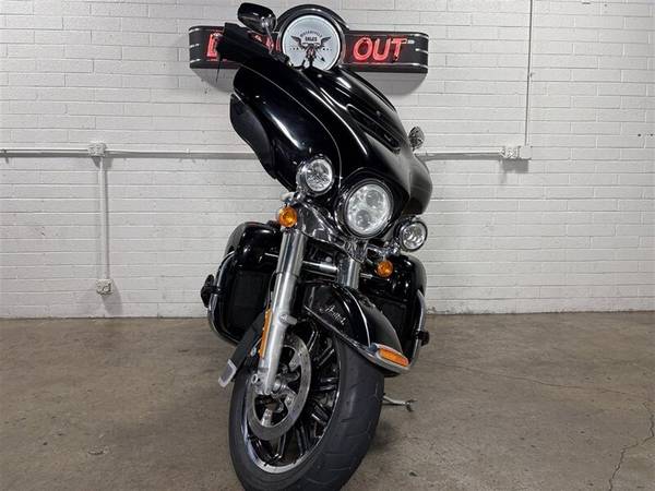 2014 Harley-Davidson, dovoz USA — foto 3 z 11