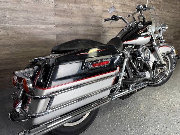1998 Harley-Davidson, dovoz USA — foto 4 z 12