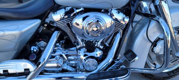 Harley-Davidson, dovoz USA — foto 5 z 12