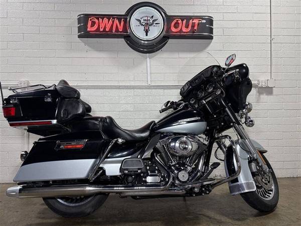 2012 Harley-Davidson, dovoz USA — foto 2 z 11