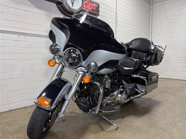 2012 Harley-Davidson, dovoz USA — foto 5 z 11