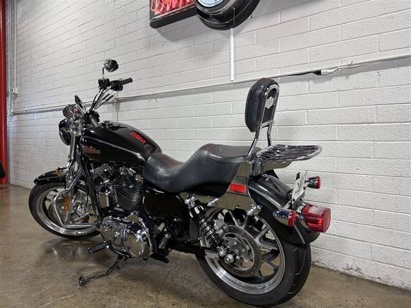 2016 Harley-Davidson, dovoz USA — foto 9 z 11