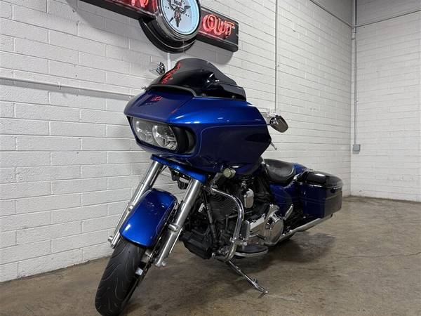2016 Harley-Davidson, dovoz USA — foto 5 z 11