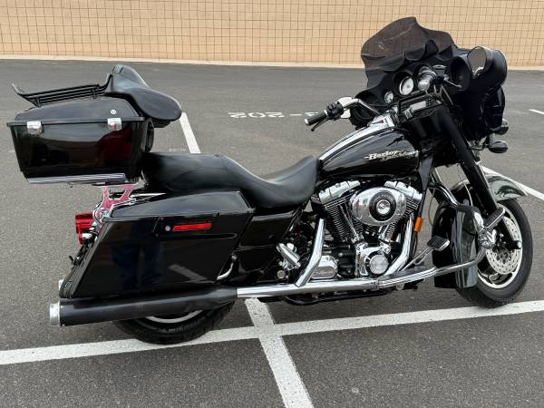 2006 Harley-Davidson, dovoz USA — foto 2 z 12