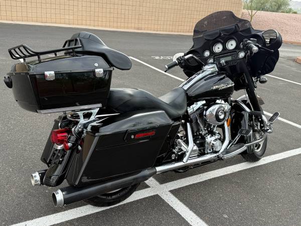 2006 Harley-Davidson, dovoz USA — foto 3 z 12