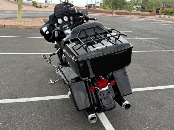 2006 Harley-Davidson, dovoz USA — foto 6 z 12