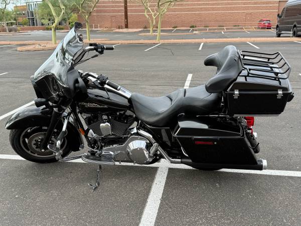 2006 Harley-Davidson, dovoz USA — foto 9 z 12